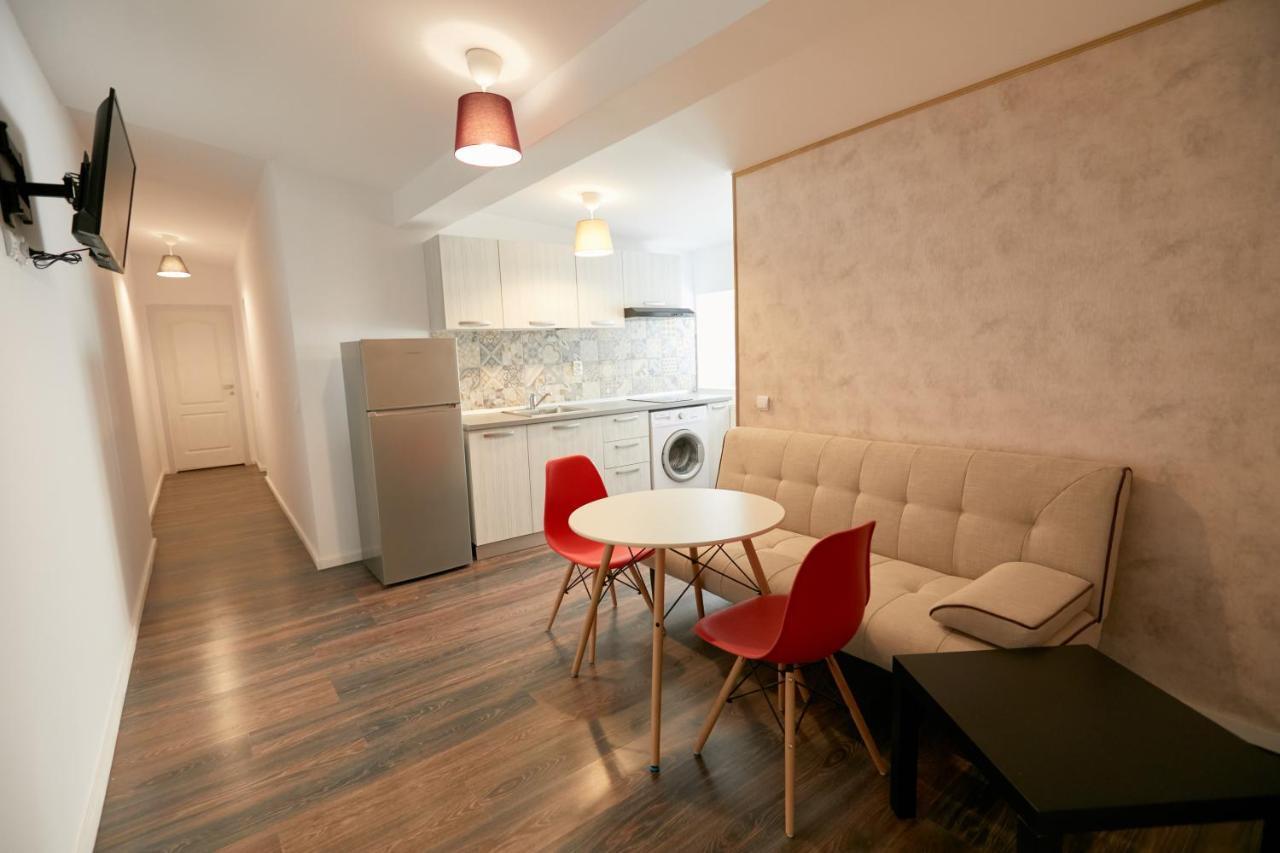 Stanford Aparthotel Bucureşti Ngoại thất bức ảnh