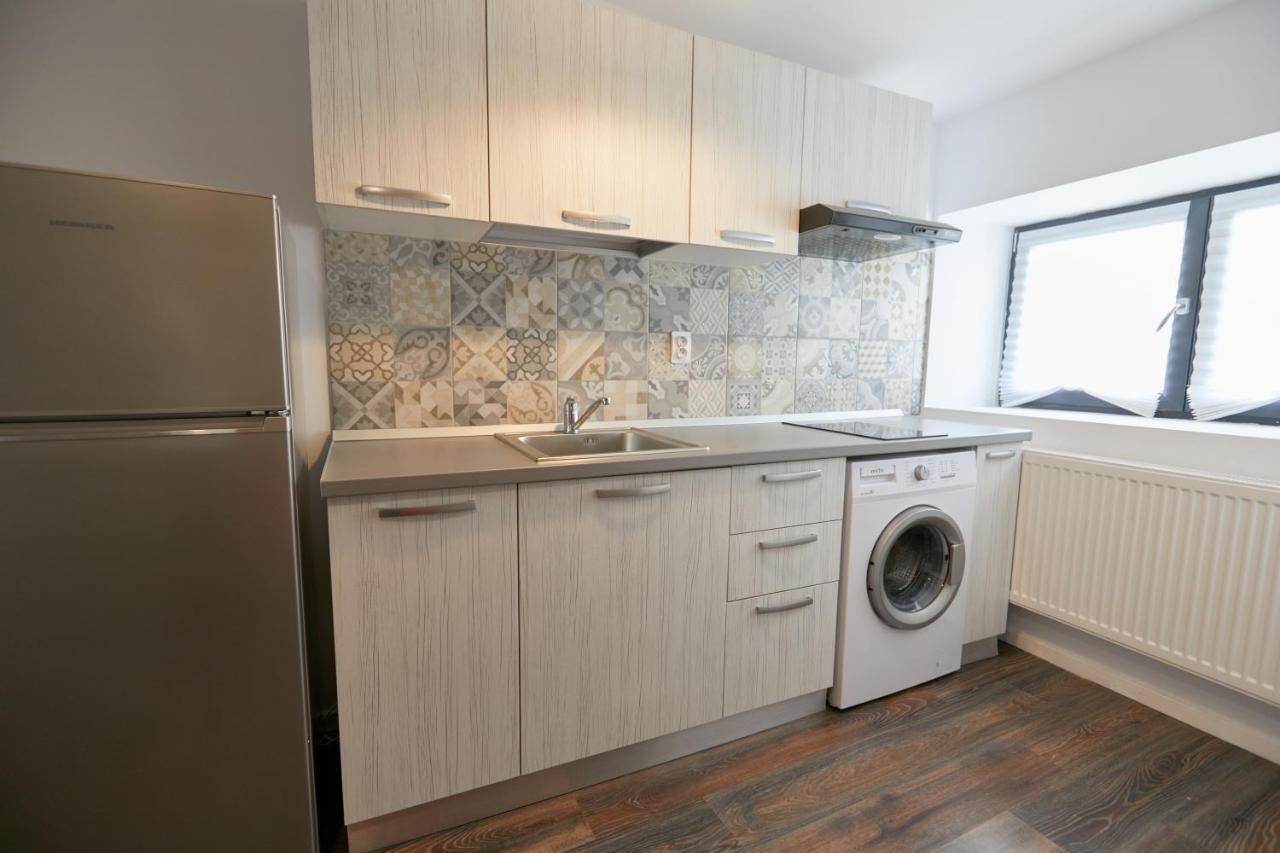 Stanford Aparthotel Bucureşti Ngoại thất bức ảnh